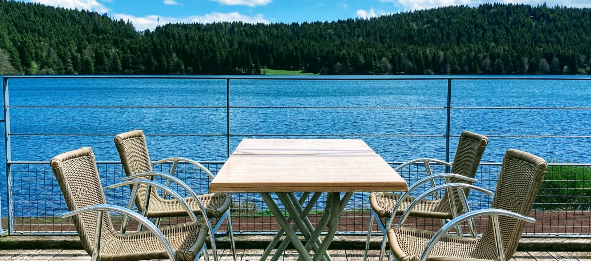 Chalet du Lac du Bouchet - Auvergne